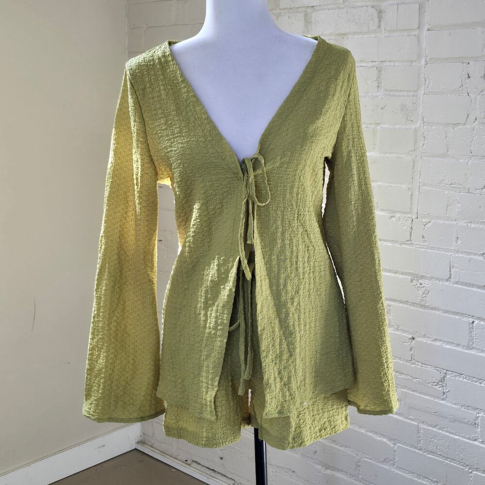 Monochromatic Chartreuse Green Crinkled Texture Top & Shorts Set┃Y2K Earthcore